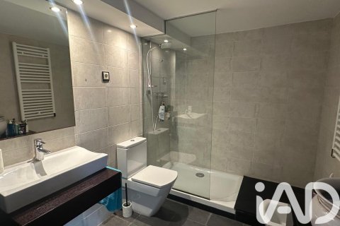 2 bedrooms duplex for sale in Barcelona, Catalonia, Spain № 7551 - photo 21