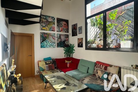 2 bedrooms duplex for sale in Barcelona, Catalonia, Spain № 7551 - photo 23