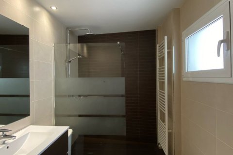 Dúplex de 5 dormitorios en venta en Terrassa, Barcelona, Cataluña, Spain № 7550 - foto 29