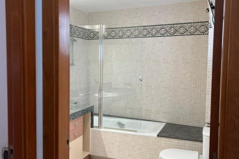 Dúplex de 5 dormitorios en venta en Terrassa, Barcelona, Cataluña, Spain № 7550 - foto 23