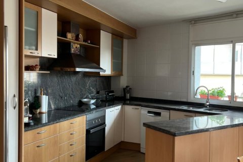 Dúplex de 5 dormitorios en venta en Terrassa, Barcelona, Cataluña, Spain № 7550 - foto 9