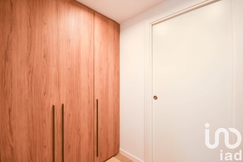 Apartamento de 3 dormitorios en venta en Vilanova i la Geltrú, Barcelona, Cataluña, Spain № 7549 - foto 21