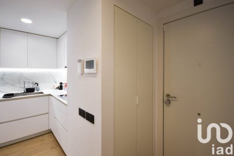 Apartamento de 3 dormitorios en venta en Vilanova i la Geltrú, Barcelona, Cataluña, Spain № 7549 - foto 2