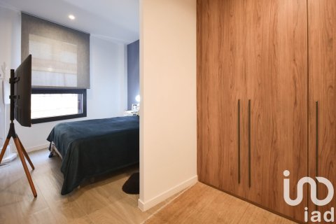 Apartamento de 3 dormitorios en venta en Vilanova i la Geltrú, Barcelona, Cataluña, Spain № 7549 - foto 17