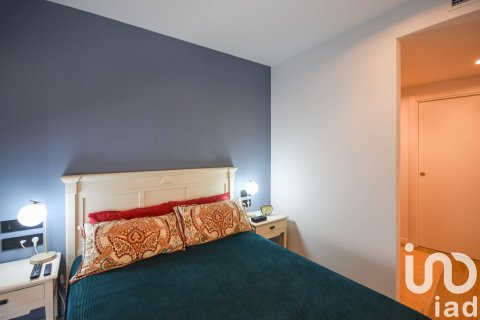 Apartamento de 3 dormitorios en venta en Vilanova i la Geltrú, Barcelona, Cataluña, Spain № 7549 - foto 20