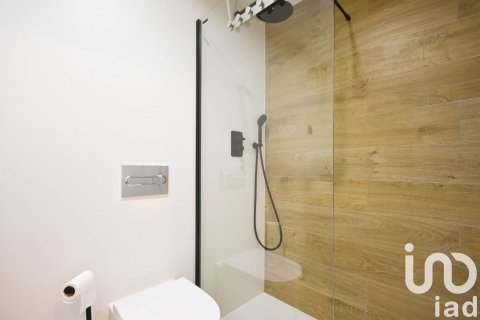 Apartamento de 3 dormitorios en venta en Vilanova i la Geltrú, Barcelona, Cataluña, Spain № 7549 - foto 23