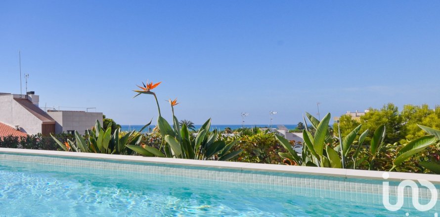 Apartamento de 3 dormitorios en venta en Vilanova i la Geltrú, Barcelona, Cataluña, Spain № 7549