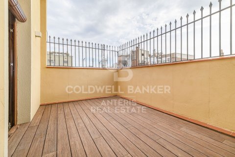 Ático de 2 dormitorios en venta en Barcelona, Cataluña, Spain № 5336 - foto 7