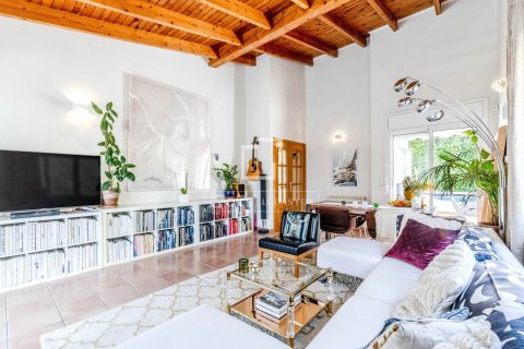 Villa de 4 dormitorios en venta en Sitges, Barcelona, Cataluña, Spain № 6593 - foto 3