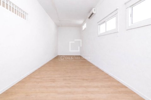Villa de 4 dormitorios en venta en Sitges, Barcelona, Cataluña, Spain № 6593 - foto 24
