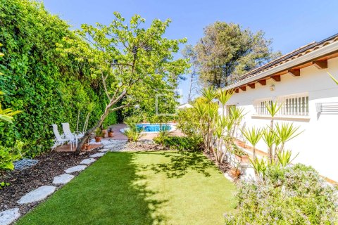 Villa de 4 dormitorios en venta en Sitges, Barcelona, Cataluña, Spain № 6593 - foto 12