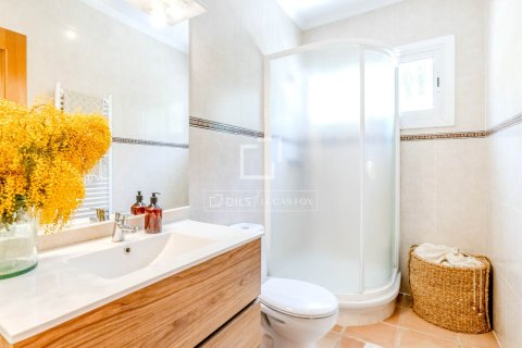 Villa de 4 dormitorios en venta en Sitges, Barcelona, Cataluña, Spain № 6593 - foto 15