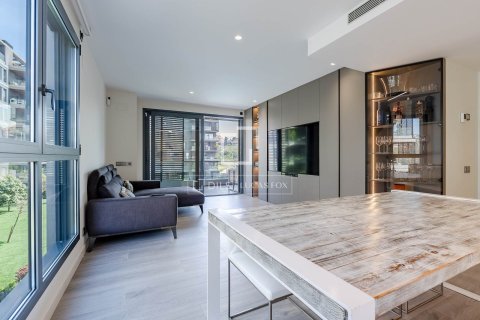 Apartamento de 3 dormitorios en venta en Esplugues de Llobregat, Barcelona, Cataluña, Spain № 6590 - foto 5
