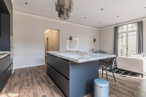 Купить квартиру в Барселона, Испания с 3 спальни, 119м², № 6591 - фото 6