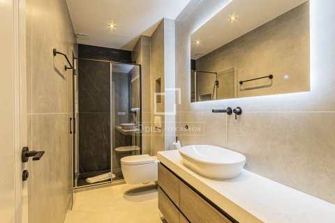 Купить квартиру в Барселона, Испания с 3 спальни, 119м², № 6591 - фото 19