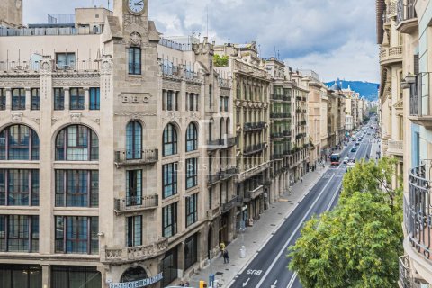 Купить квартиру в Барселона, Испания с 3 спальни, 119м², № 6591 - фото 28