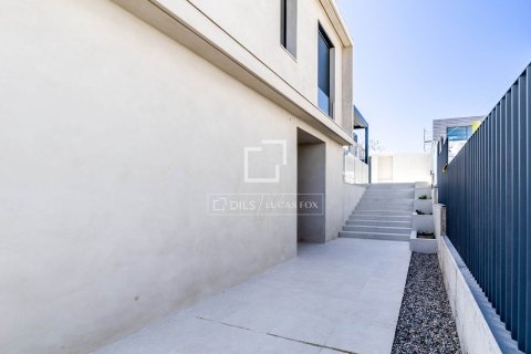 Купить виллу в Ситжес, Испания с 5 спален, 305м², № 6595 - фото 7