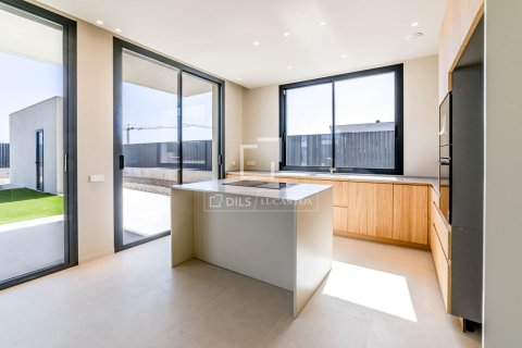 Купить виллу в Ситжес, Испания с 5 спален, 305м², № 6595 - фото 12