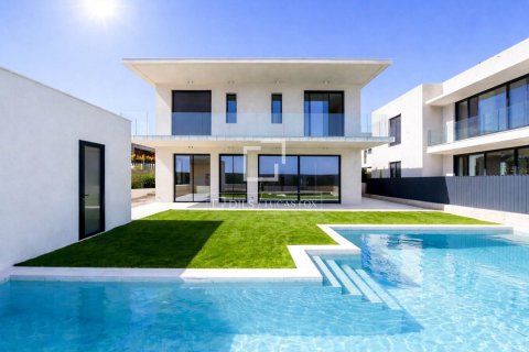 Villa de 5 dormitorios en venta en Sitges, Barcelona, Cataluña, Spain № 6595