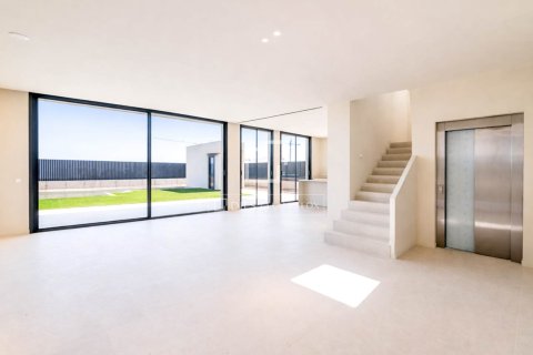 Купить виллу в Ситжес, Испания с 5 спален, 305м², № 6595 - фото 2