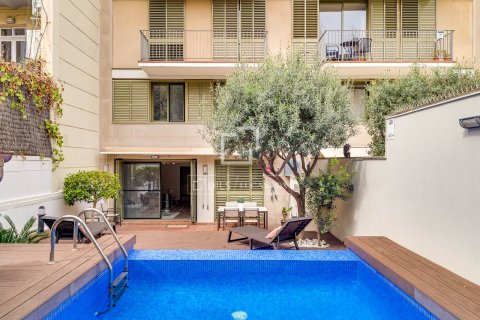Apartamento de 3 dormitorios en alquiler en Barcelona, Cataluña, Spain № 6589 - foto 19