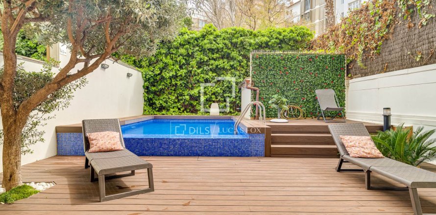 Apartamento de 3 dormitorios en alquiler en Barcelona, Cataluña, Spain № 6589