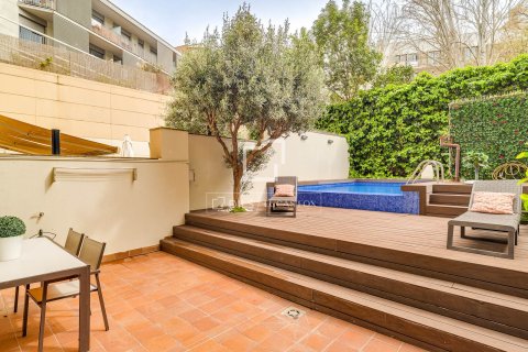 Apartamento de 3 dormitorios en alquiler en Barcelona, Cataluña, Spain № 6589 - foto 16