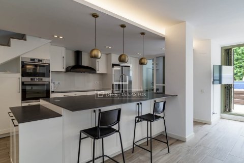 Apartamento de 3 dormitorios en alquiler en Barcelona, Cataluña, Spain № 6589 - foto 6