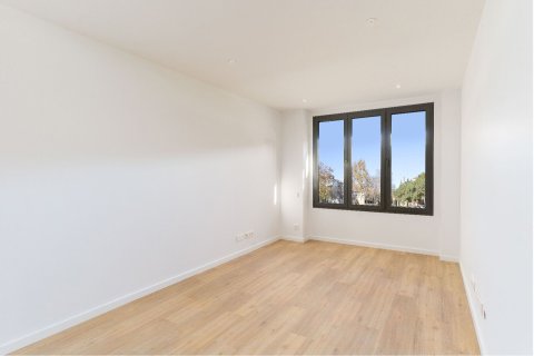Apartamento de 3 dormitorios en venta en Cataluña, Spain № 6320 - foto 23
