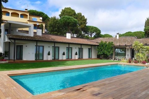 Сasa de 6 dormitorios en venta en Calonge, Gerona, Cataluña, Spain № 1389