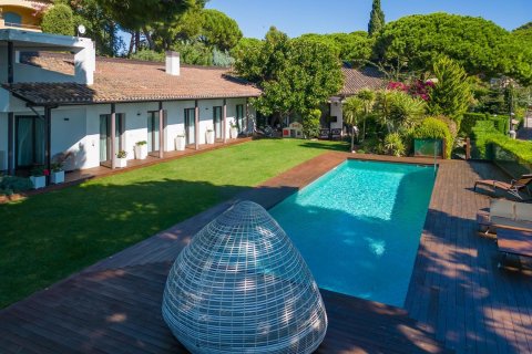 Сasa de 6 dormitorios en venta en Calonge, Gerona, Cataluña, Spain № 1389 - foto 5