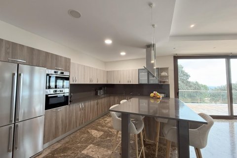 Сasa de 5 dormitorios en venta en Castell d'Aro, Gerona, Cataluña, Spain № 1392 - foto 8