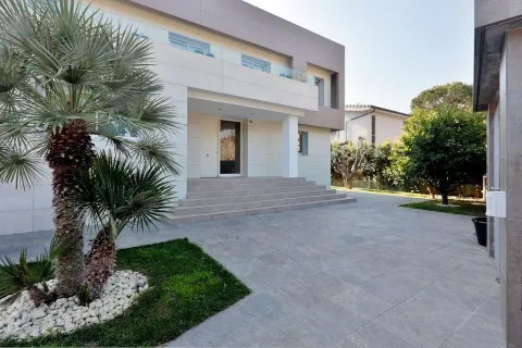 Сasa de 4 dormitorios en venta en Gavà, Barcelona, Cataluña, Spain № 1395 - foto 2