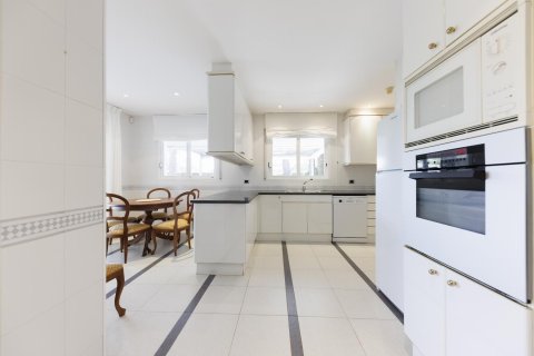 Сasa de 7 dormitorios en venta en S'Agaró, Gerona, Cataluña, Spain № 1391 - foto 8