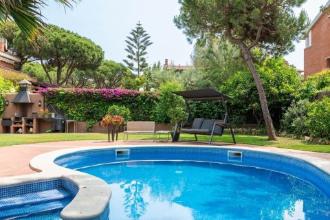 Сasa de 5 dormitorios en venta en Gavà, Barcelona, Cataluña, Spain № 1394 - foto 28