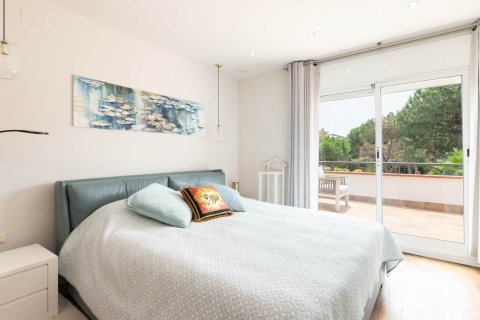 Сasa de 5 dormitorios en venta en Gavà, Barcelona, Cataluña, Spain № 1394 - foto 13
