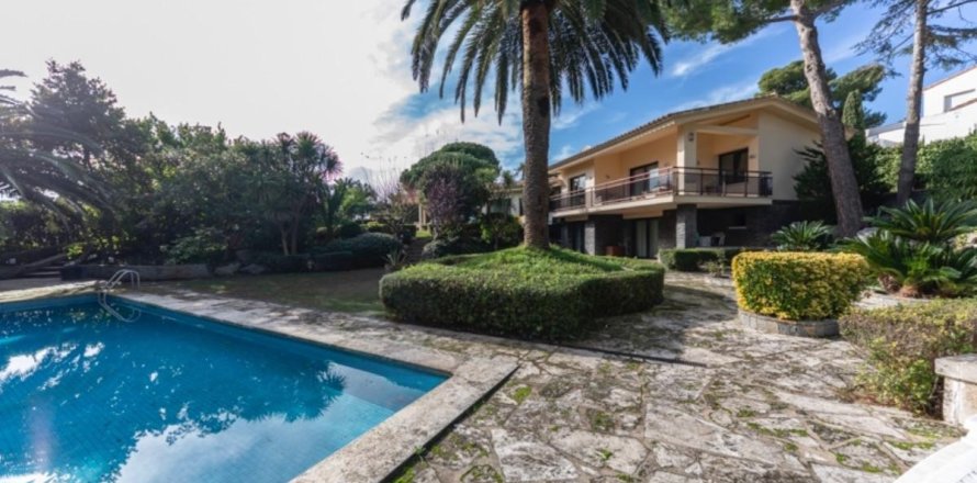 Сasa de 4 dormitorios en venta en S'Agaró, Gerona, Cataluña, Spain № 1390