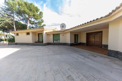 Сasa de 4 dormitorios en venta en S'Agaró, Gerona, Cataluña, Spain № 1390 - foto 8