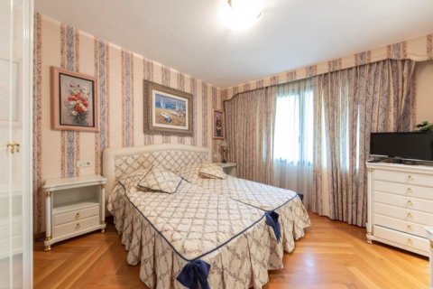 Сasa de 4 dormitorios en venta en S'Agaró, Gerona, Cataluña, Spain № 1390 - foto 27