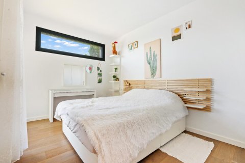 Сasa de 4 dormitorios en venta en Platja D'aro, Gerona, Cataluña, Spain № 1385 - foto 26