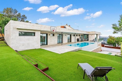 Сasa de 4 dormitorios en venta en Platja D'aro, Gerona, Cataluña, Spain № 1385