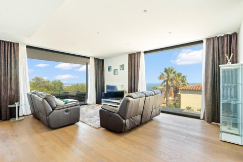 Сasa de 4 dormitorios en venta en Platja D'aro, Gerona, Cataluña, Spain № 1385 - foto 14