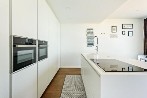 Сasa de 4 dormitorios en venta en Platja D'aro, Gerona, Cataluña, Spain № 1385 - foto 8