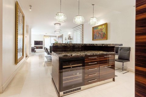 Сasa de 4 dormitorios en venta en Platja D'aro, Gerona, Cataluña, Spain № 1384 - foto 27
