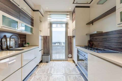 Сasa de 4 dormitorios en venta en Platja D'aro, Gerona, Cataluña, Spain № 1384 - foto 23