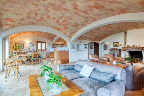 Сasa de 4 m² en venta en S'Agaró, Gerona, Cataluña, Spain № 1382 - foto 11