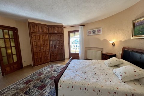Сasa de 5 dormitorios en venta en Sant Antoni de Calonge, Gerona, Cataluña, Spain № 1383 - foto 29
