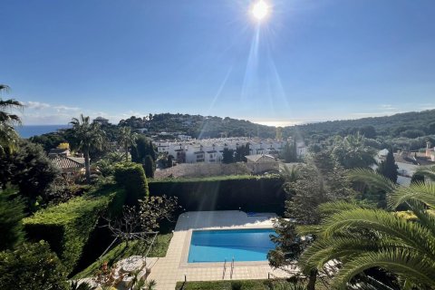 Сasa de 5 dormitorios en venta en Sant Antoni de Calonge, Gerona, Cataluña, Spain № 1383 - foto 2