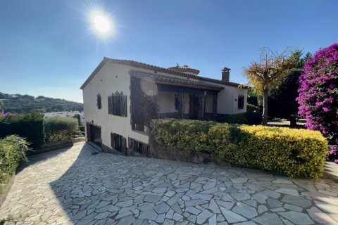 Сasa de 5 dormitorios en venta en Sant Antoni de Calonge, Gerona, Cataluña, Spain № 1383 - foto 6