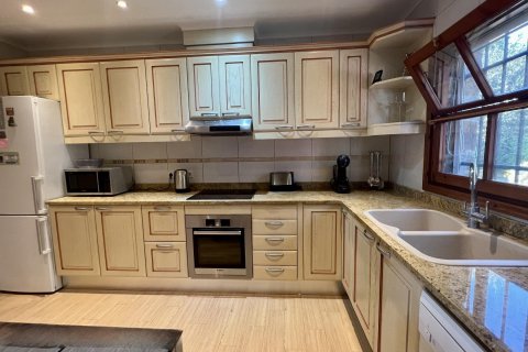 Сasa de 5 dormitorios en venta en Sant Antoni de Calonge, Gerona, Cataluña, Spain № 1383 - foto 9